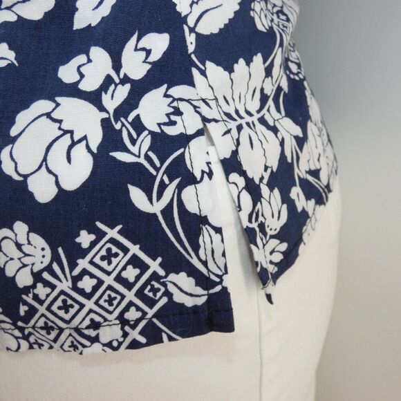 CDC Sleeveless Blue White  Floral Tank Top Women's Size 12 - Picture 4 of 7